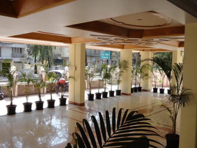 Hotel Om Sai Palace Pune Exterior photo